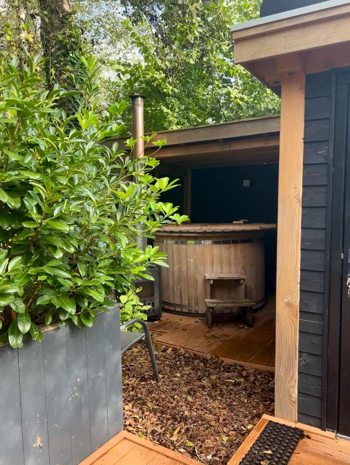 Casa Aan De Plas, B&B Met Sauna En Hottub Of Jacuzzi Nieuwkoop Dış mekan fotoğraf